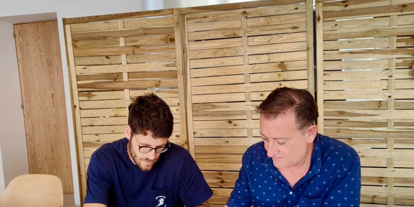 Firmamos un convenio de colaboración con Decathlon