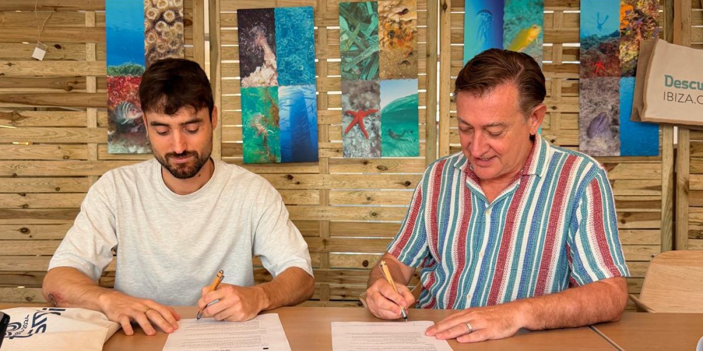 Nuestra promoción de Ibiza también navega con Trasmapi